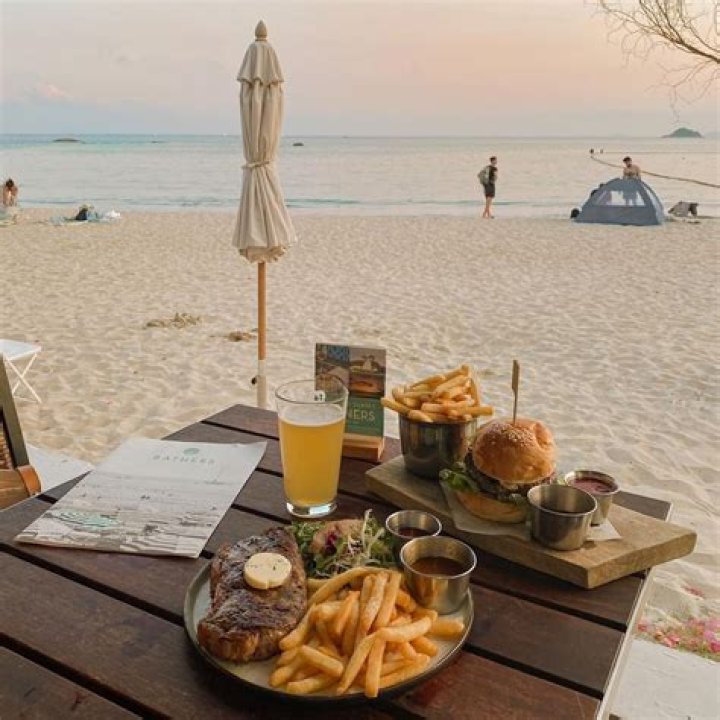 Conch Shack: Your Ultimate Guide to the Best Beachside Dining Experience