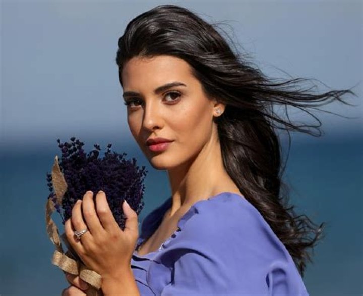 Discover the Fascinating World of Mahasin Merabet