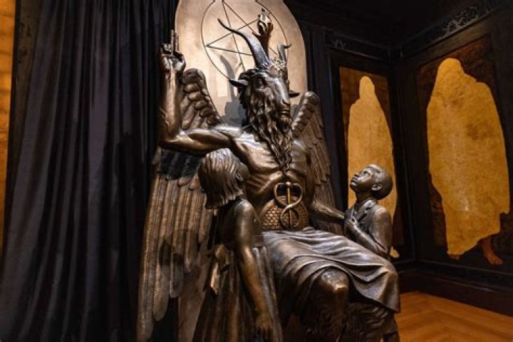 Frank Nitti: The Untold Story of Al Capone's Right-Hand Man