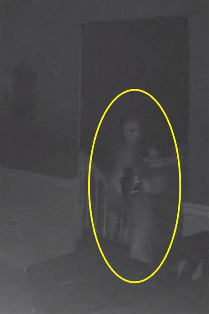 Kid and His Mom CCTV: A Closer Look at Family Moments Caught on Camera